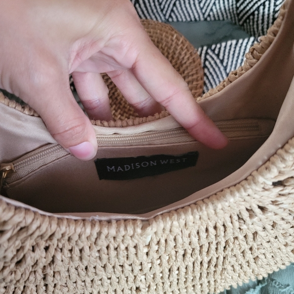 Madison West, raffia belt and handbag set - Picture 3 of 3
